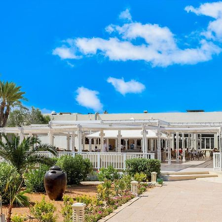 Djerba Sun Beach, Hotel & Spa フーム・スーク エクステリア 写真