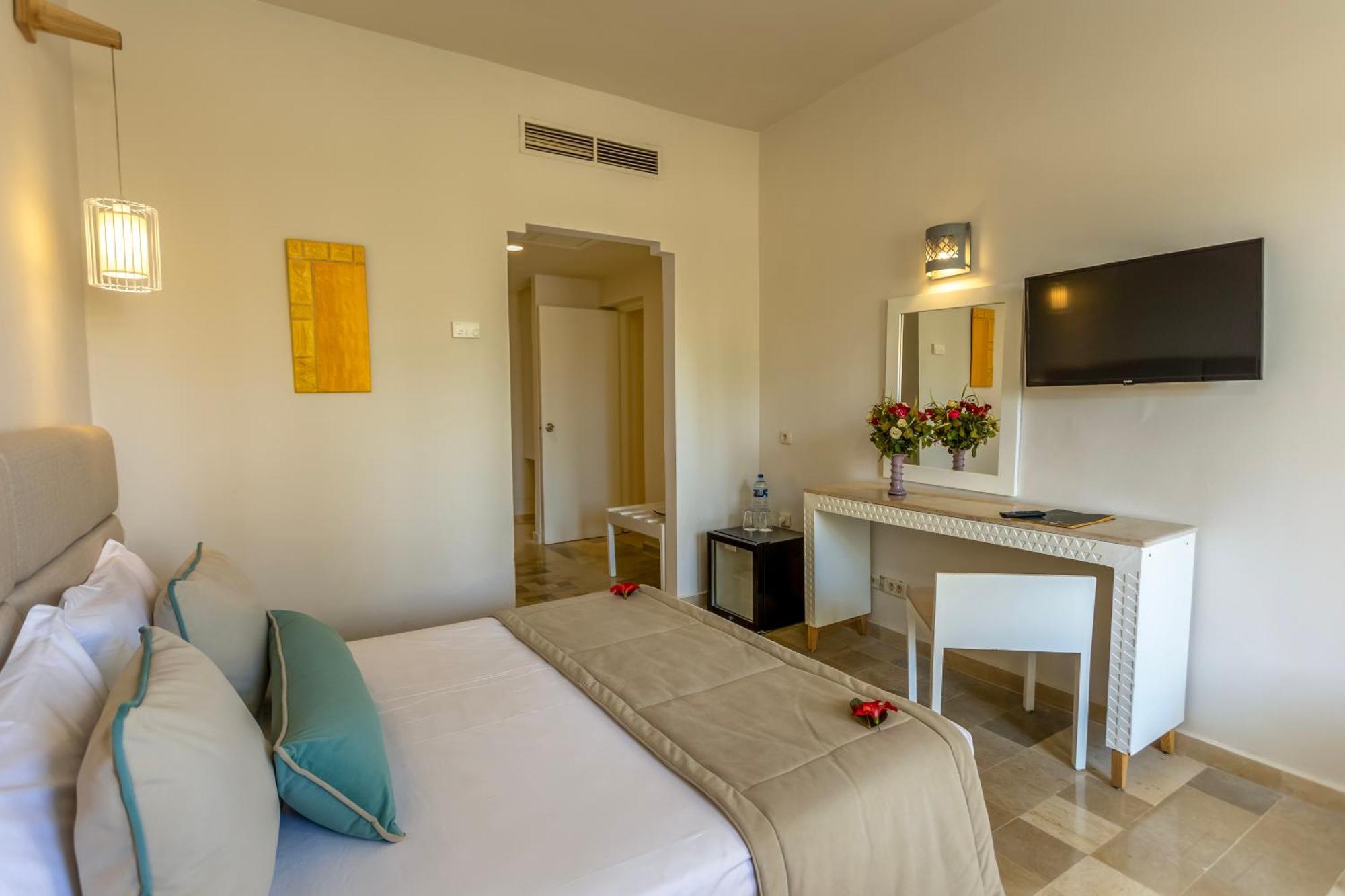 Djerba Sun Beach, Hotel & Spa フーム・スーク エクステリア 写真