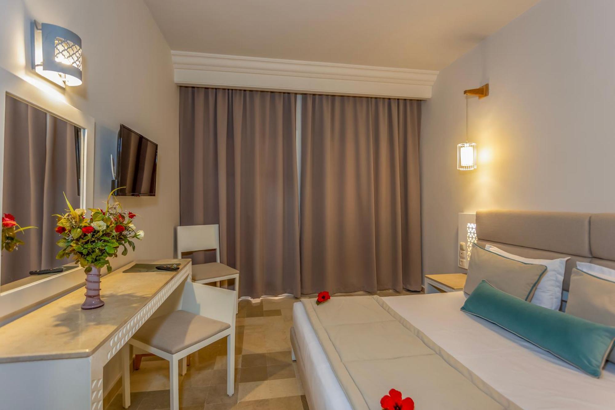 Djerba Sun Beach, Hotel & Spa フーム・スーク エクステリア 写真